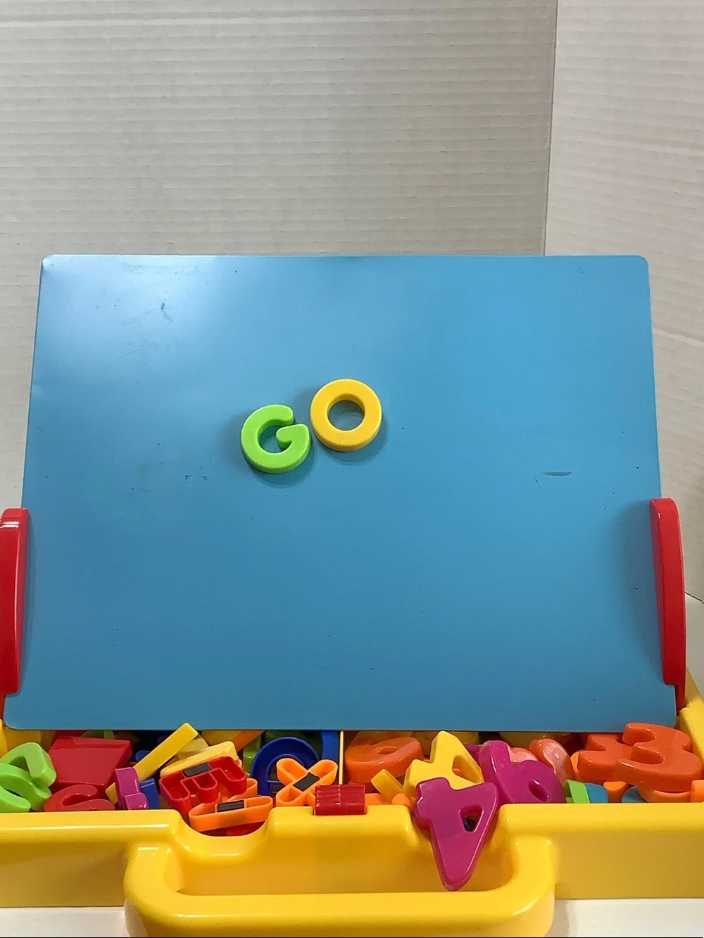 Megcos magnetic letter and number board in carrying Case. .